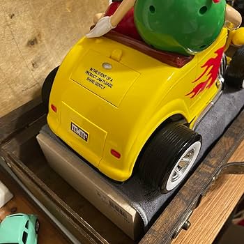 Amazon.co.jp: m&m's エムアンドエムズ クラッシックカー